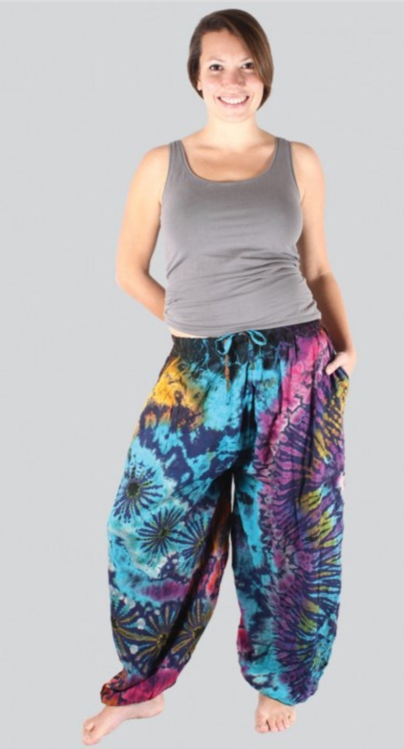 Tie-dye Balloon Pants
